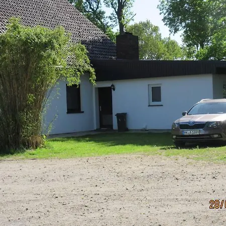 Apartamento Frisch Renovierte Auf Idyllischem Pferdehof